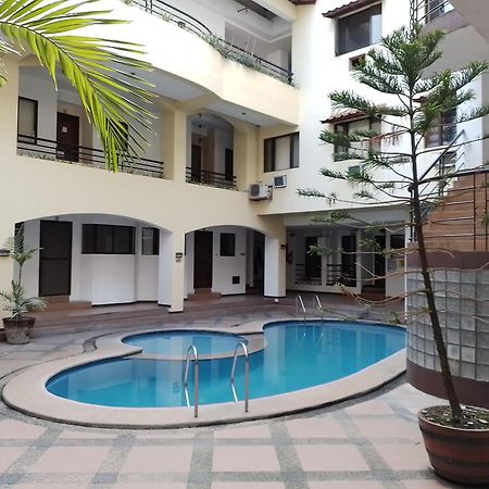 722 Metropolis Tower Hotel Bantud Hacienda Екстериор снимка