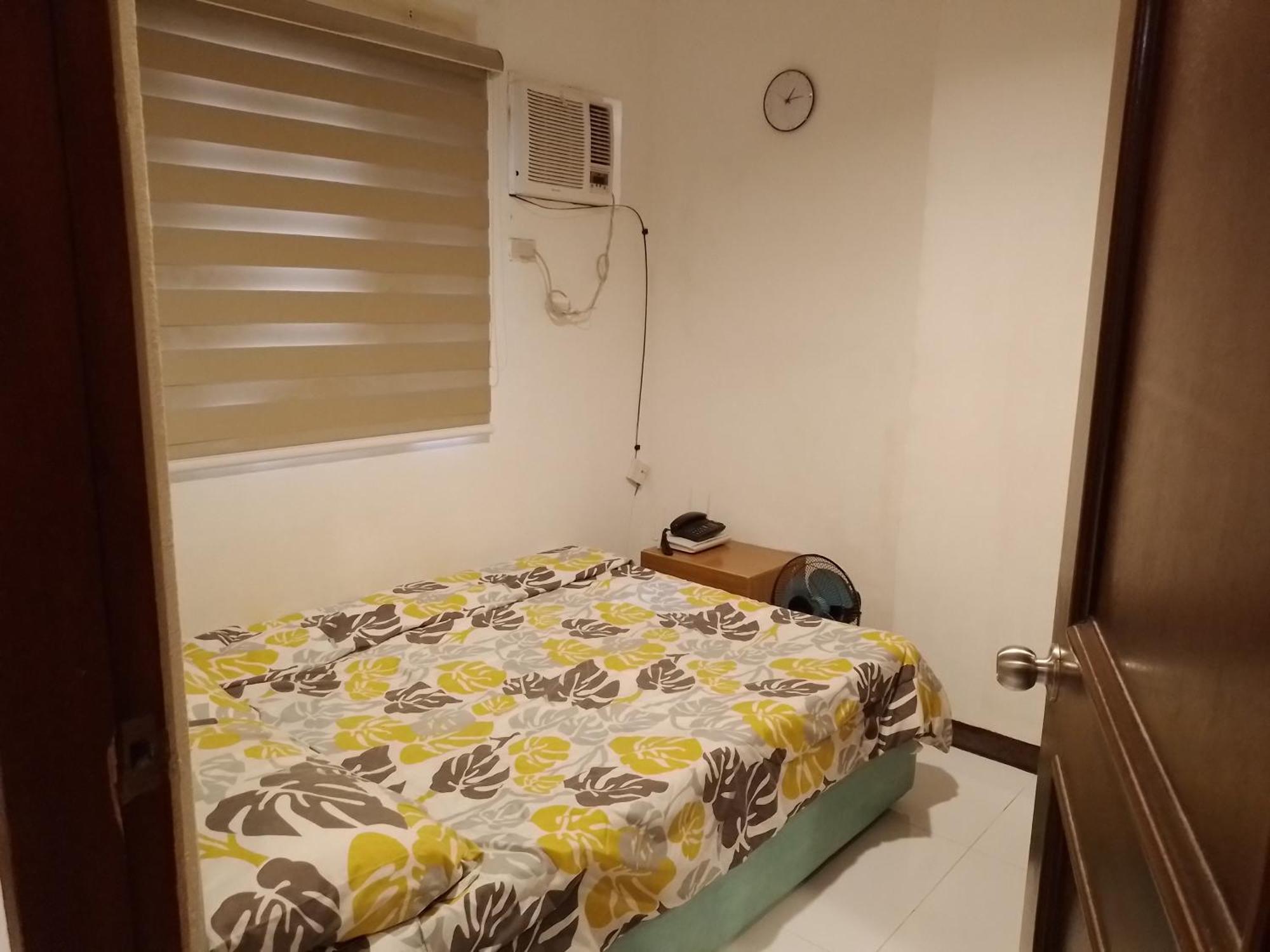 722 Metropolis Tower Hotel Bantud Hacienda Екстериор снимка