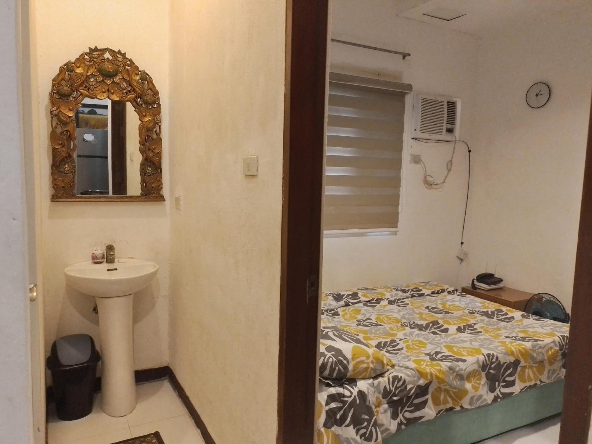 722 Metropolis Tower Hotel Bantud Hacienda Екстериор снимка